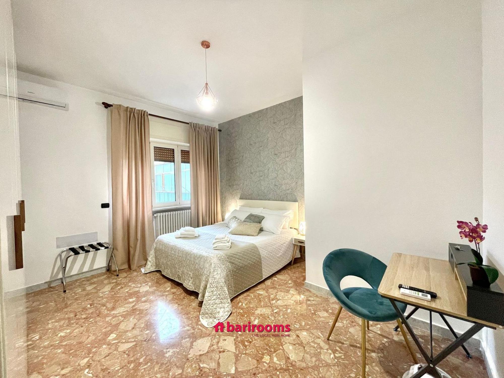 Barirooms Piccinni المظهر الخارجي الصورة