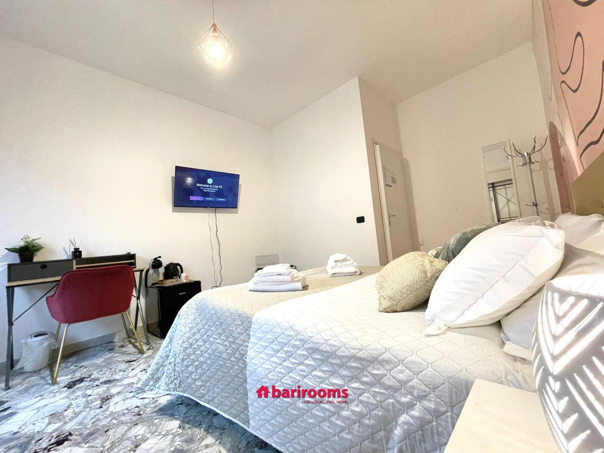 Barirooms Piccinni المظهر الخارجي الصورة