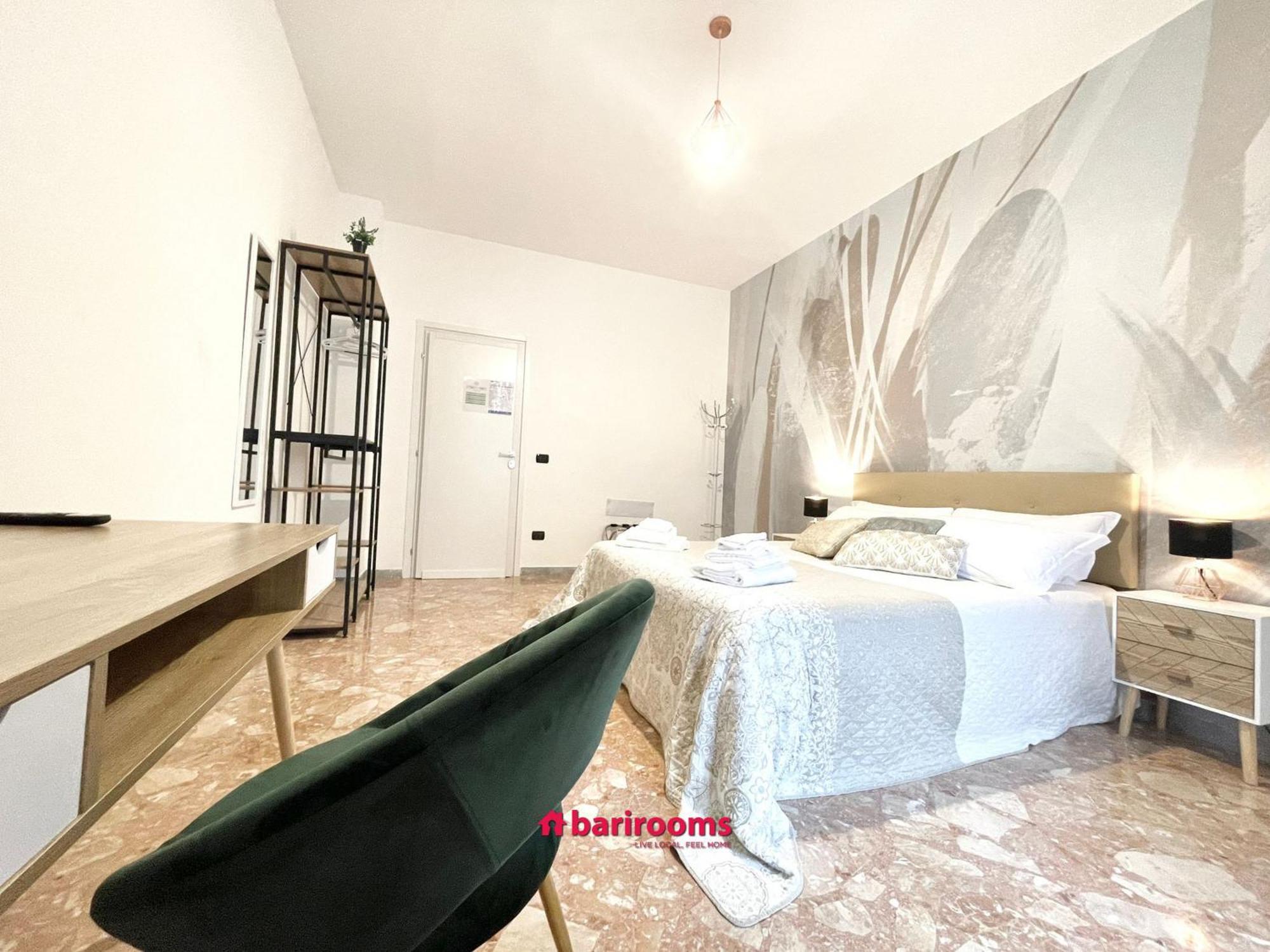 Barirooms Piccinni المظهر الخارجي الصورة