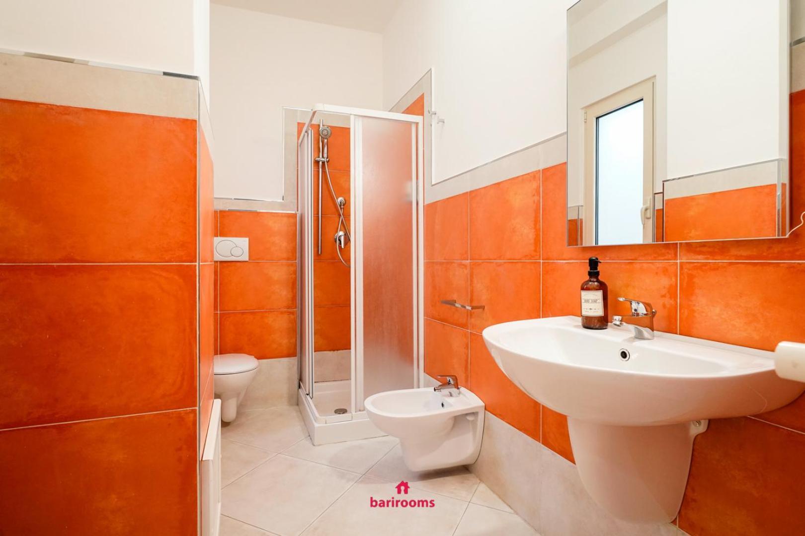 Barirooms Piccinni المظهر الخارجي الصورة